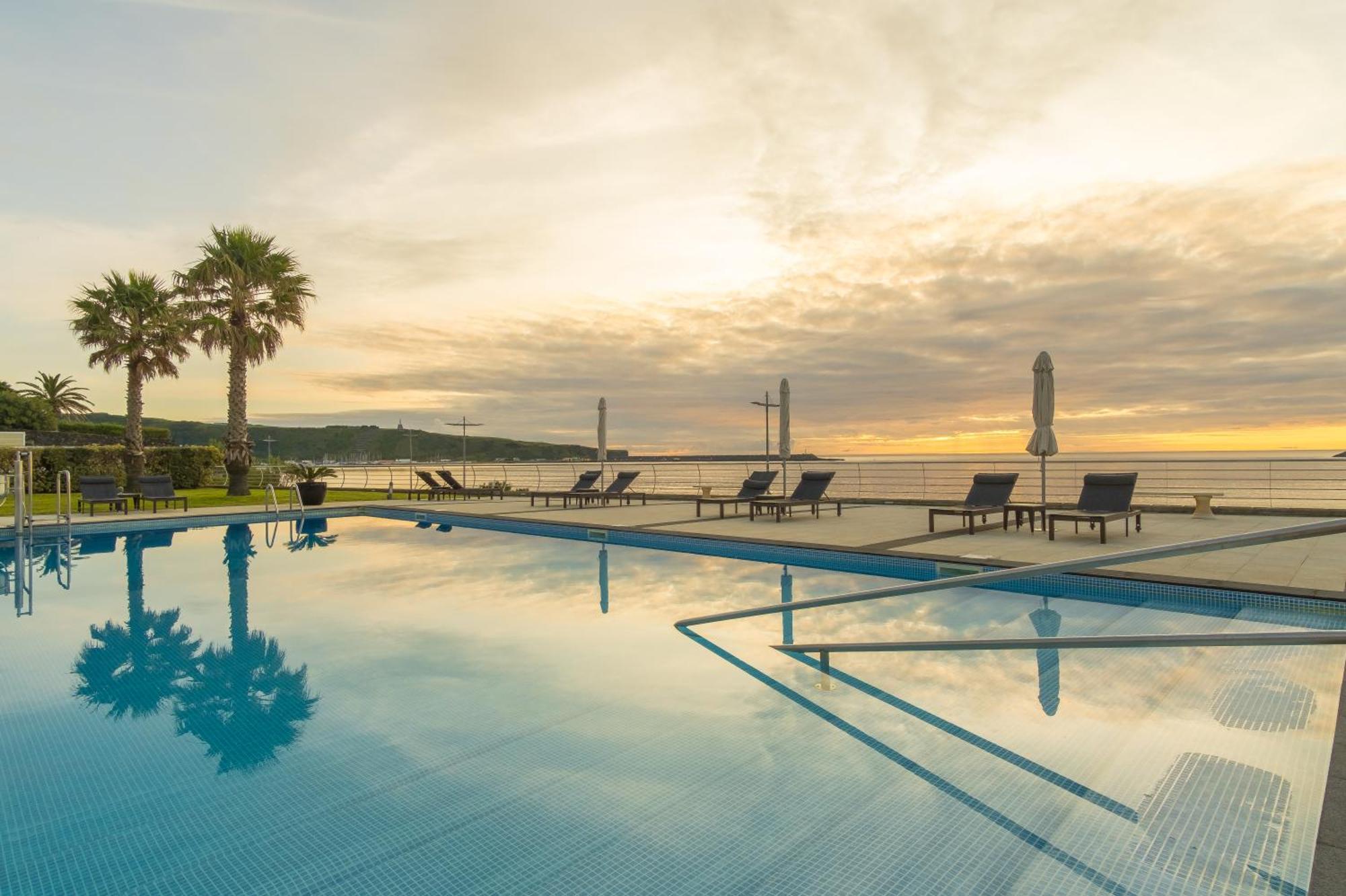 Atlantida Mar Hotel Praia da Vitoria Bagian luar foto