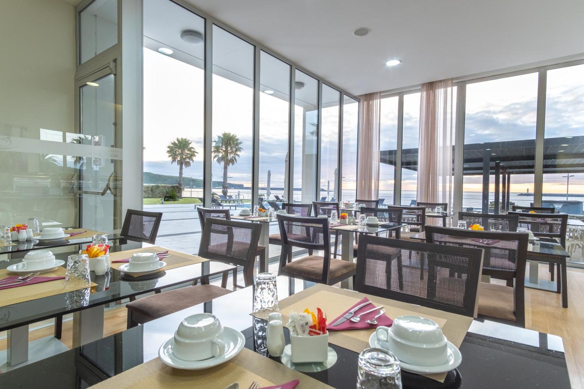 Atlantida Mar Hotel Praia da Vitoria Bagian luar foto